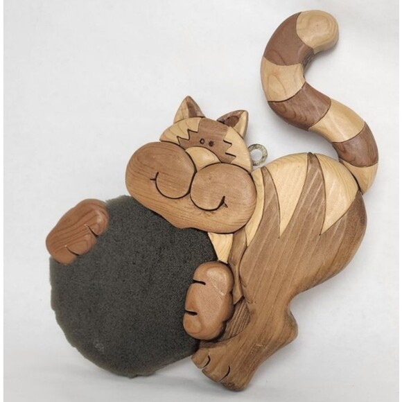 Wooden Cat Push Pin Wall Decor 2005 Vintage Signed JL - Picture 12 of 12